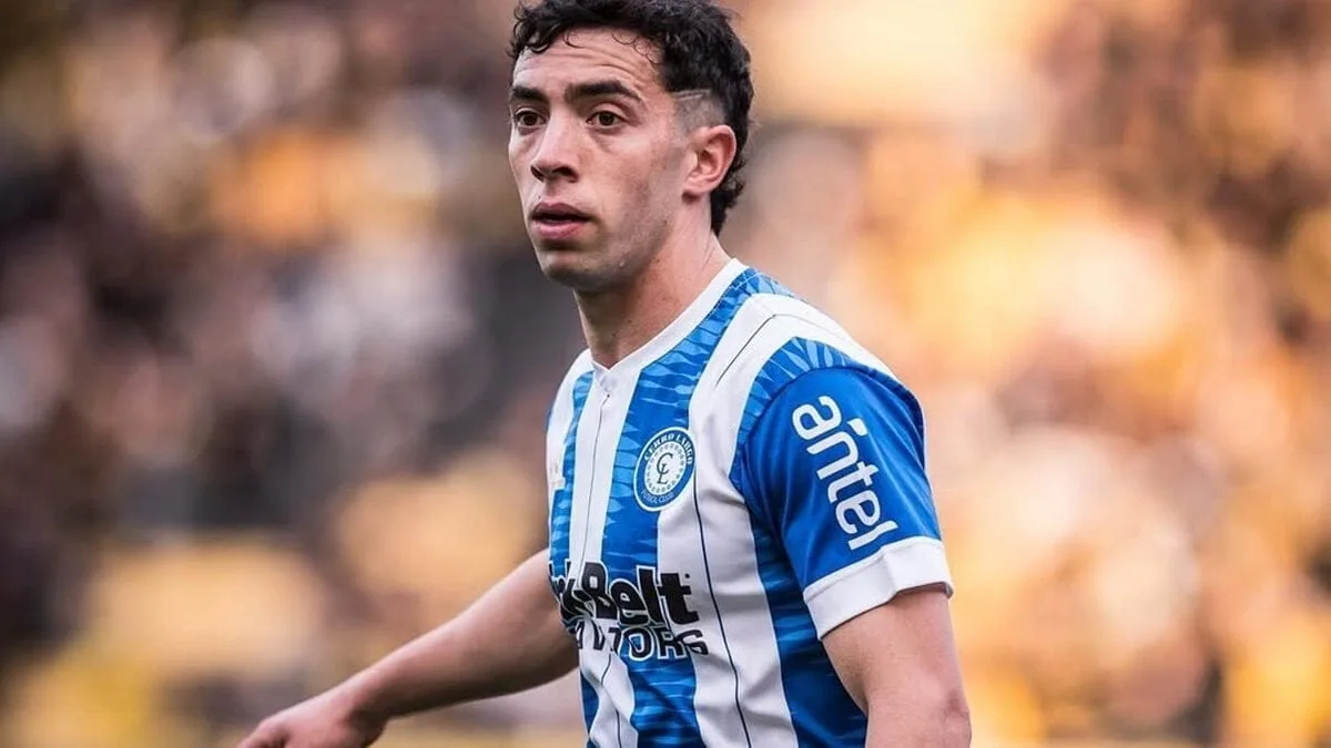 atletico-goianiense-encaminha-contratacao-do-atacante-uruguaio-luciano-cosentino