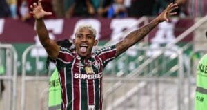 john-kennedy-esta-de-volta-ao-fluminense
