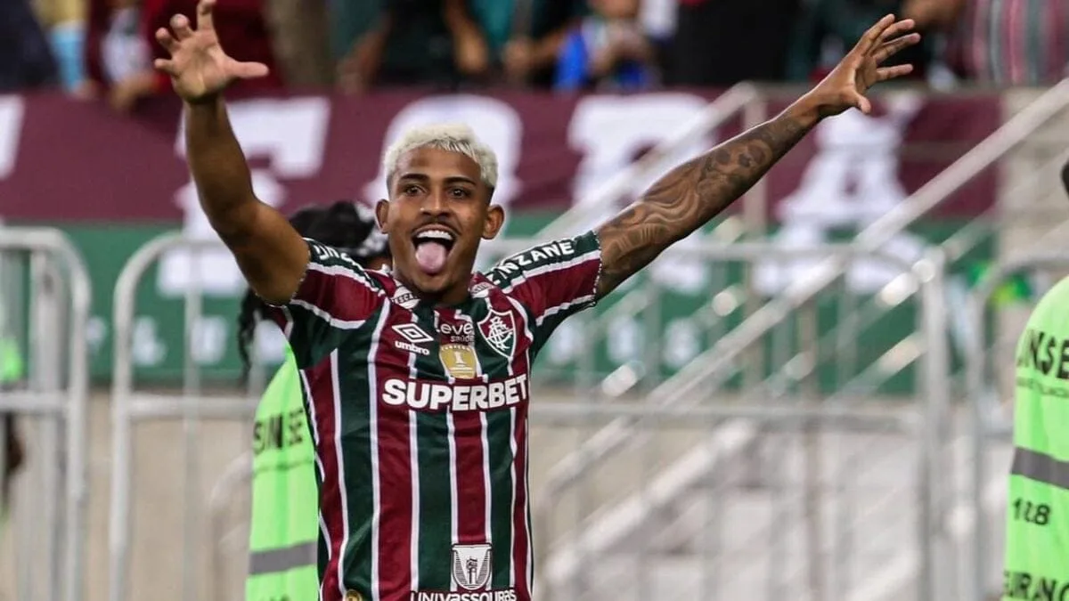 john-kennedy-esta-de-volta-ao-fluminense