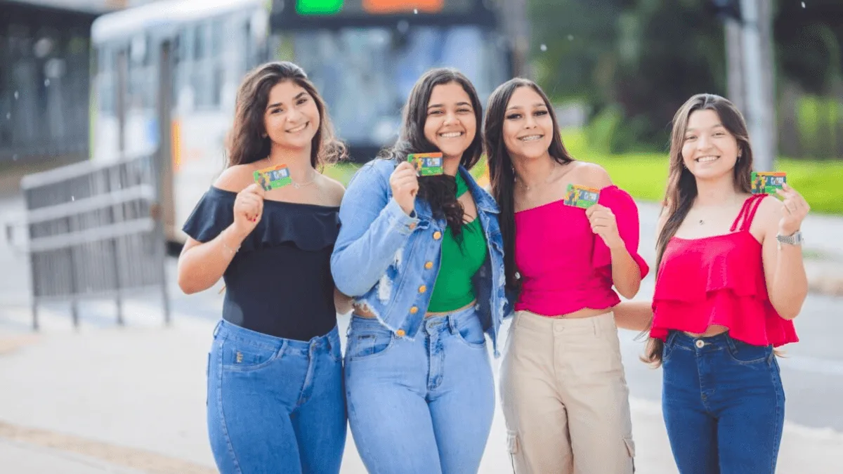 passe-livre-estudantil:-goias-abre-periodo-de-cadastro-e-recadastro