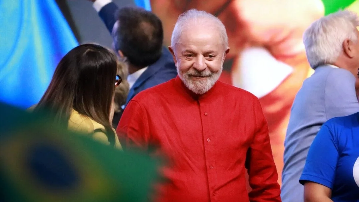 lula-em-goiania:-estudantes-apresentam-demandas-ao-presidente;-veja-reivindicacoes