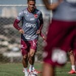 igor-inocencio-esta-de-saida-do-vila-nova-rumo-ao-futebol-da-indonesia