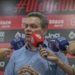 “nao-e-so-o-treinador-que-e-o-culpado.-o-time-nao-tem-alma,-nao-tem-espirito”,-diz-adson-batista