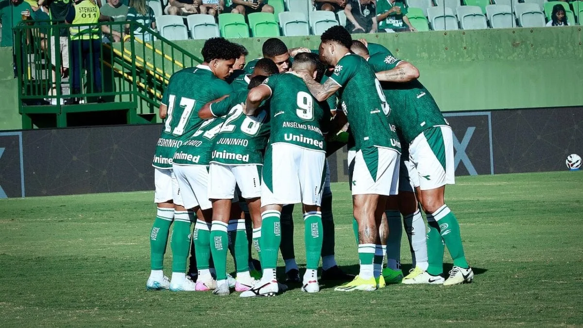 goias-faz-sua-melhor-campanha-da-serie-b-na-historia-e-soma-quase-90%-de-chances-de-acesso