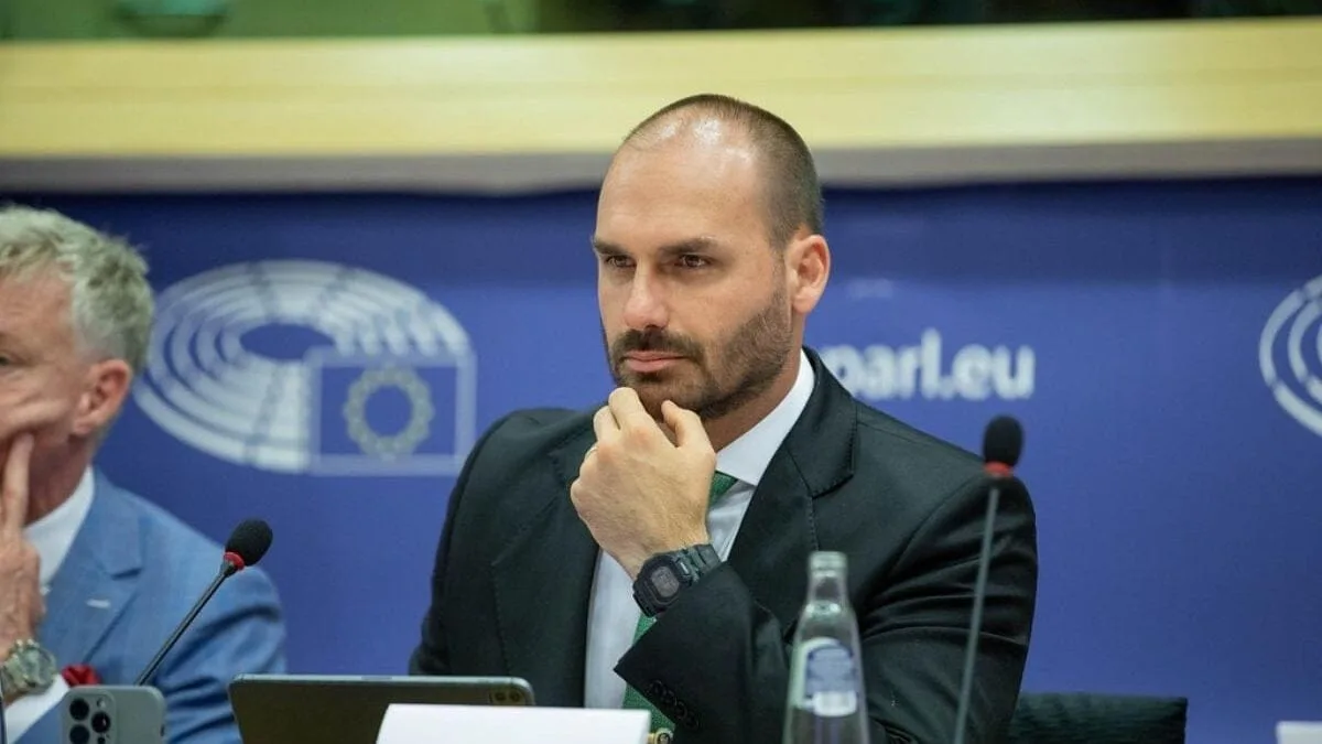 senadores-que-vao-aos-eua-descartam-se-encontrar-com-eduardo-bolsonaro