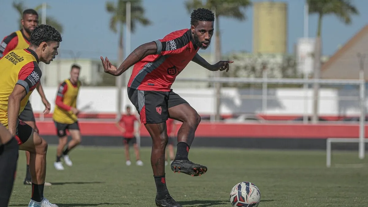 outros-quatro-jogadores-devem-deixar-o-atletico-goianiense-nos-proximos-dias
