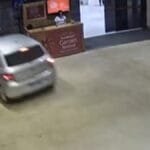 o-que-se-sabe-sobre-o-homem-que-invadiu-o-flamboyant-com-um-carro