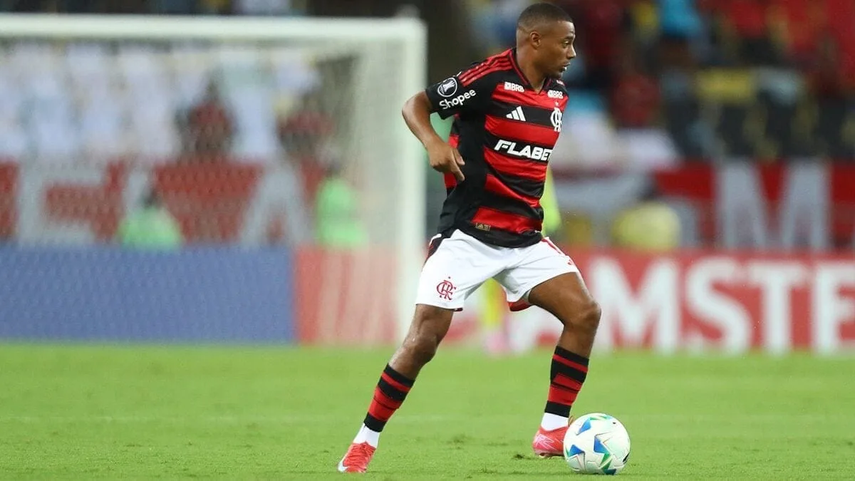 medico-do-flamengo,-runco-afirma-que-de-la-cruz-apresenta-‘lesao-cronica-e-irreparavel-no-joelho-direito’