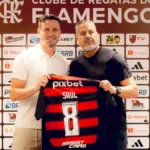 apresentado-no-flamengo,-saul-se-mostra-ansioso-para-adaptacao-ao-brasil-e-comenta-escolha:-‘relativamente-facil’