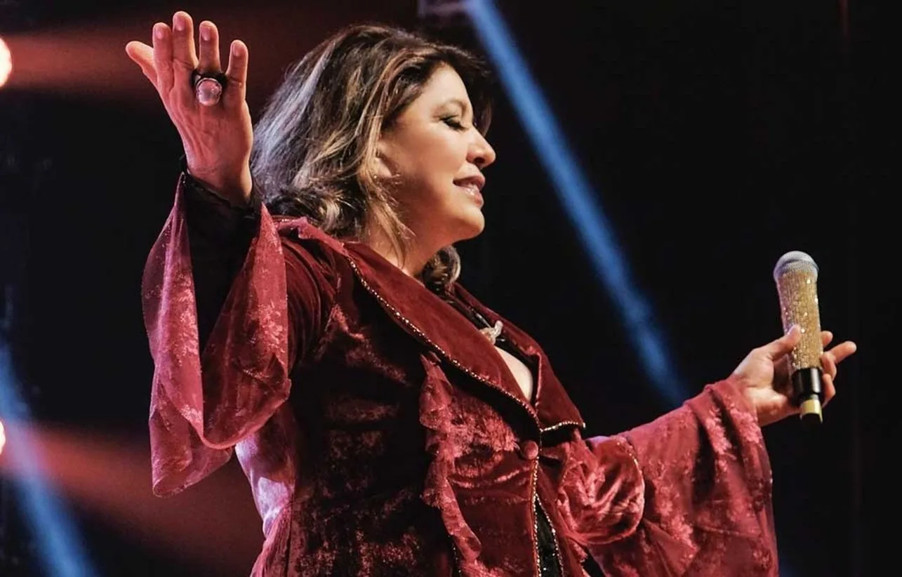 “vai-se-f*”:-roberta-miranda-xinga-durante-show-na-paraiba;-assista-ao-video