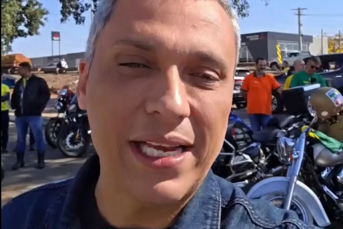 gayer-leva-grupo-de-goiania-para-motociata-com-bolsonaro-no-df