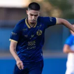 filho-de-fernandao,-enzo,-da-aparecidense,-assina-pre-contrato-para-defender-o-vila-nova-em-2026