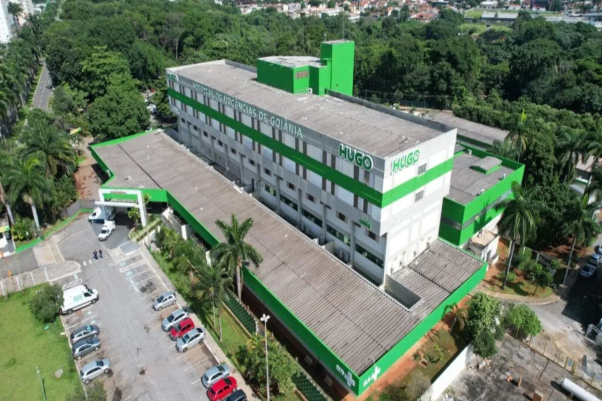 delegado-e-estagiaria-da-policia-civil-sao-transferidos-para-hugo-apos-acidente-na-go-330