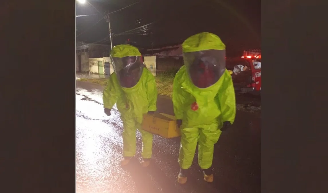 bombeiros-contem-vazamento-de-gas-cloro-em-quintal-de-casa-em-anapolis