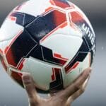 Futebol entra no orçamento fixo dos brasileiros e camisas lideram os gastos 3 futebol-entra-no-orcamento-fixo-dos-brasileiros-e-camisas-lideram-os-gastos