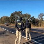 ferias-de-julho:-prf-flagra-quase-mil-ultrapassagens-proibidas-em-5-dias-no-norte-de-goias