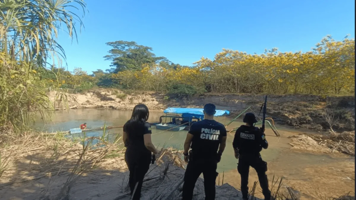 policia-flagra-extracao-ilegal-de-areia-e-desmatamento-em-niquelandia