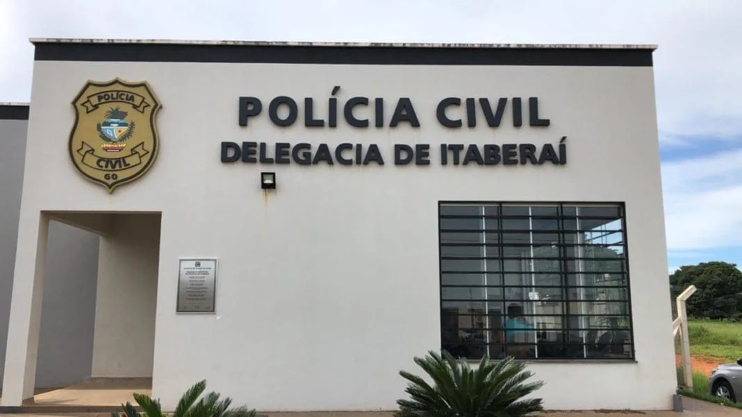 dupla-foragida-por-homicidio-em-itaberai-e-presa-em-trindade