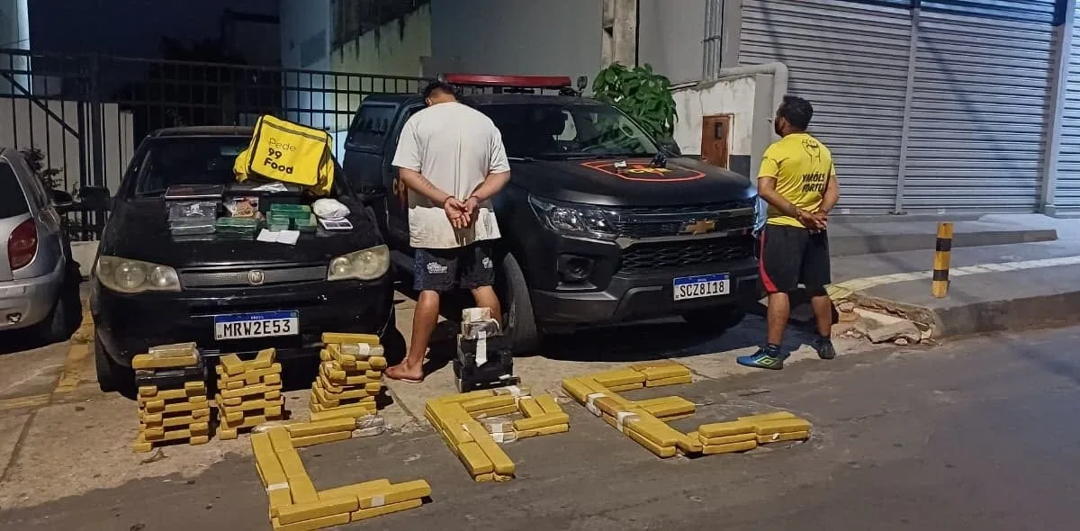 Polícia Militar apreende R$ 800 mil em drogas e atestados médicos em Aparecida de Goiânia 13 policia-militar-apreende-r$-800-mil-em-drogas-e-atestados-medicos-em-aparecida-de-goiania