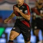 atletico-go-empata-com-o-paysandu-e-perde-chance-de-colar-no-g4-da-serie-b