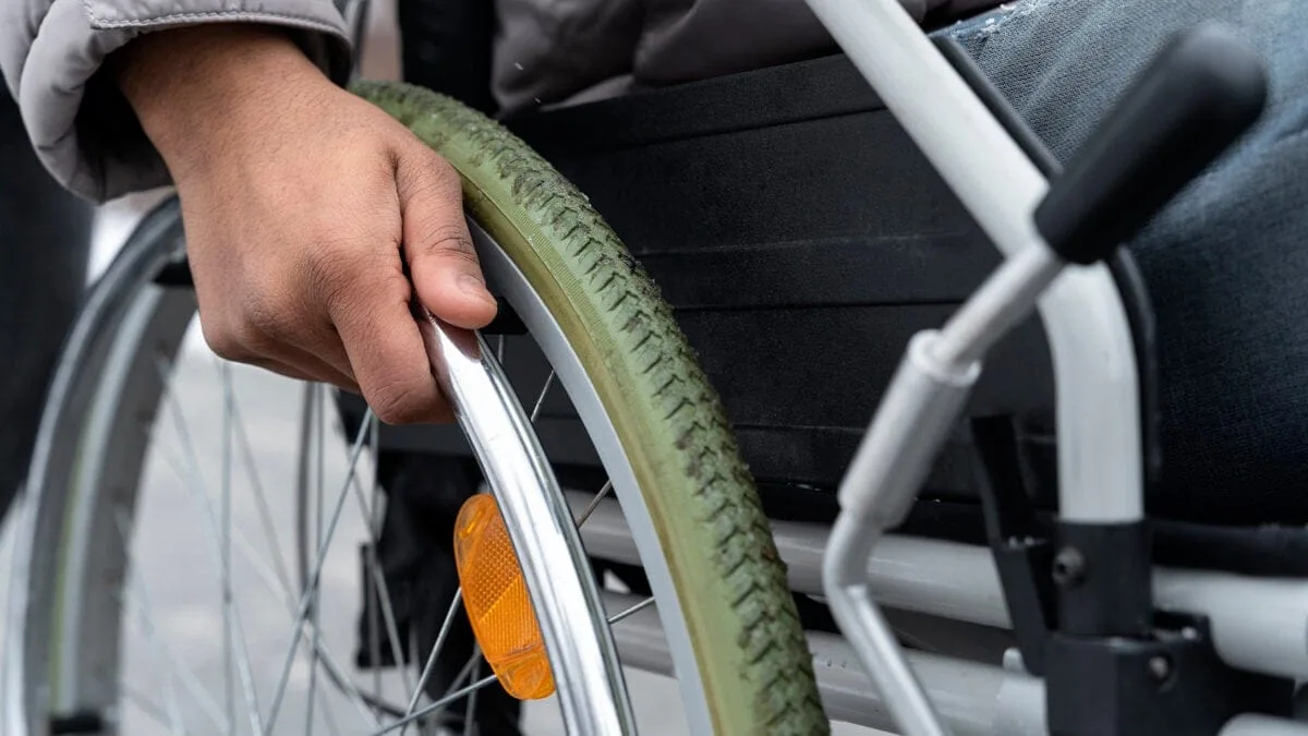 policia-prende-cadeirante-que-negociava-drogas-pela-janela-de-casa,-em-goianesia