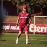 vila-nova-anuncia-a-saida-do-tecnico-luizinho-lopes