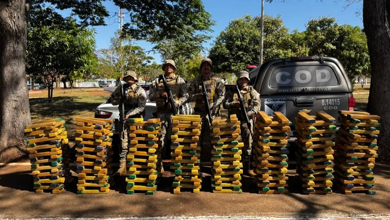 dupla-e-presa-com-500-kg-de-maconha-em-goias