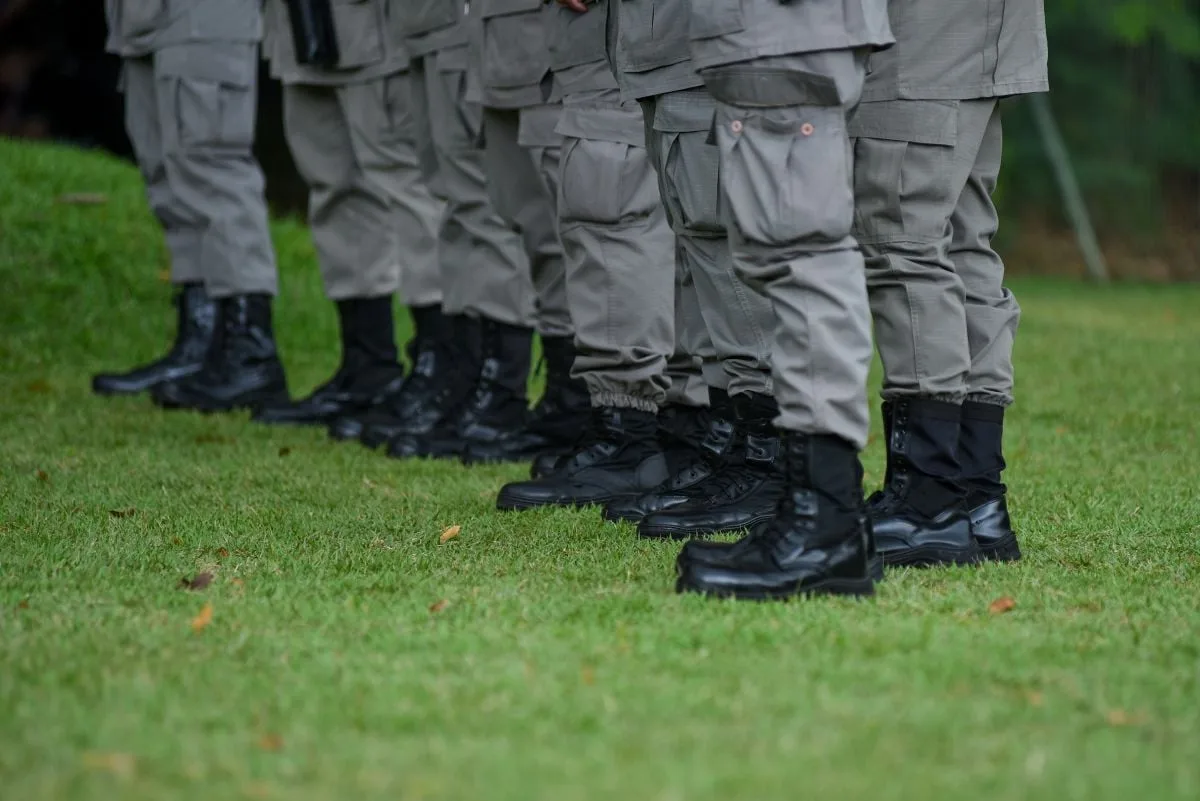 tecnico-de-internet-apanhou-de-vassoura-antes-de-ser-morto-por-pms-em-goiania;-entenda