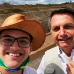 deputado-incorpora-‘bolsonaro’-ao-sobrenome-no-ceara