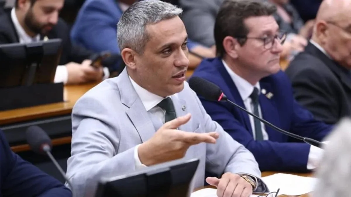 gayer-responde-nota-de-valdemar-sobre-a-prisao-de-bolsonaro:-‘imbecil’