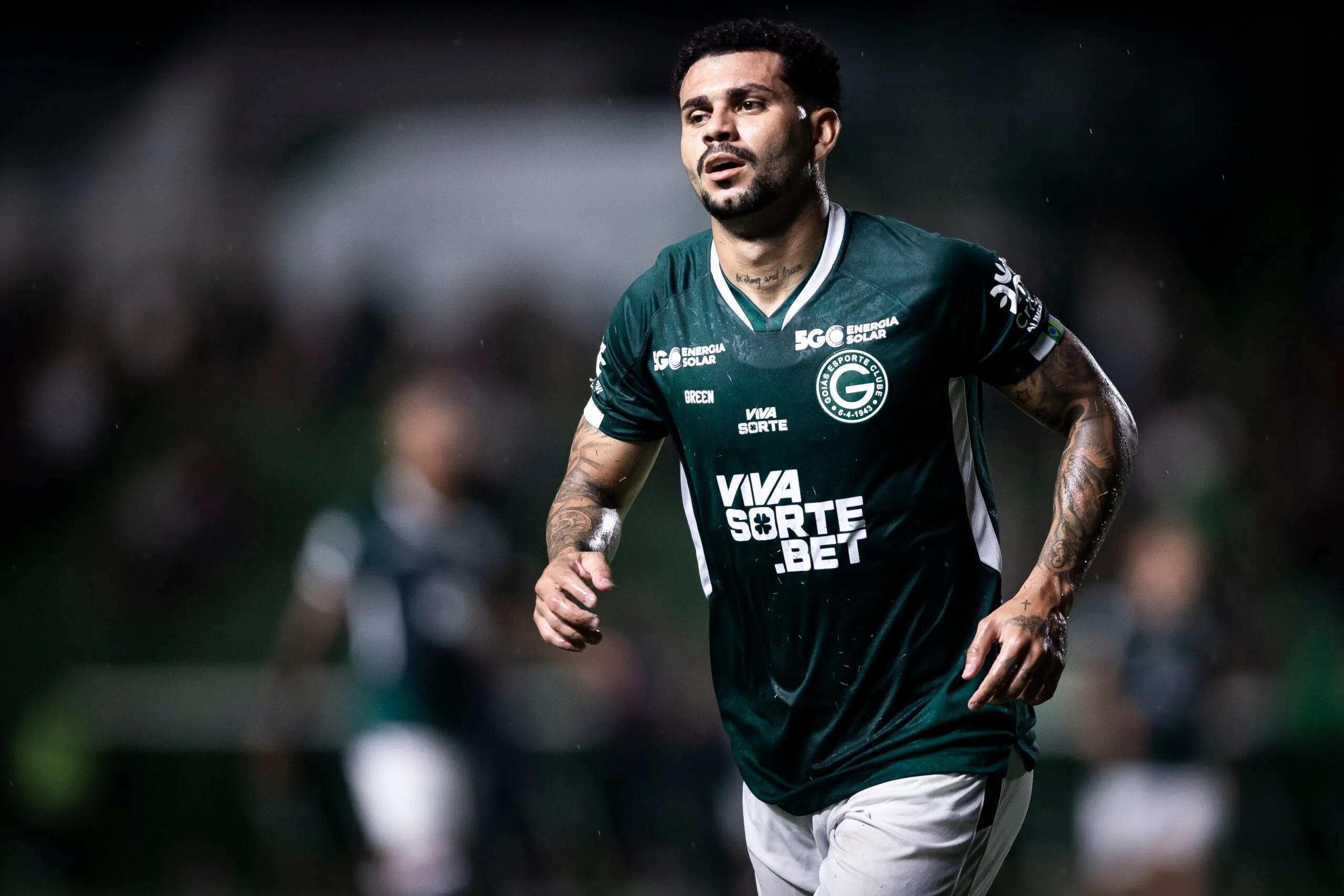 willean-lepo-recebe-proposta-do-chipre-e-pode-deixar-o-goias