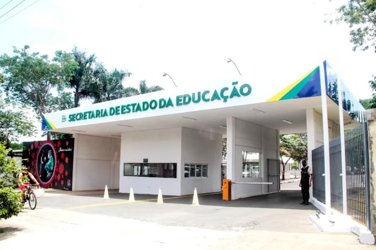 fundeb:-fraude-em-licitacao-da-seduc-go-leva-policia-federal-a-cumprir-mandados-em-quatro-estados