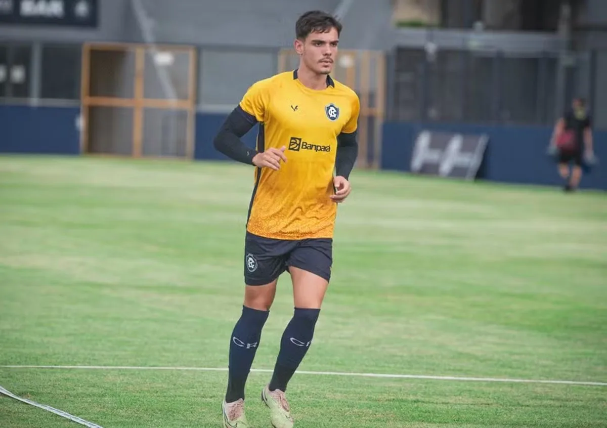 vila-nova-acerta-contratacao-do-lateral-thalys-para-sequencia-da-serie-b