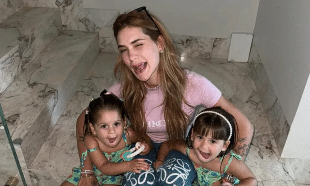 virginia-fonseca-e-ze-felipe-investem-r$-5.200-em-escola-bilingue-para-filhas-maria-alice-e-maria-flor-em-goiania