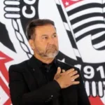 corinthians:-votacao-definira-permanencia-de-augusto-melo-no-cargo:-entenda-como-sera-a-votacao