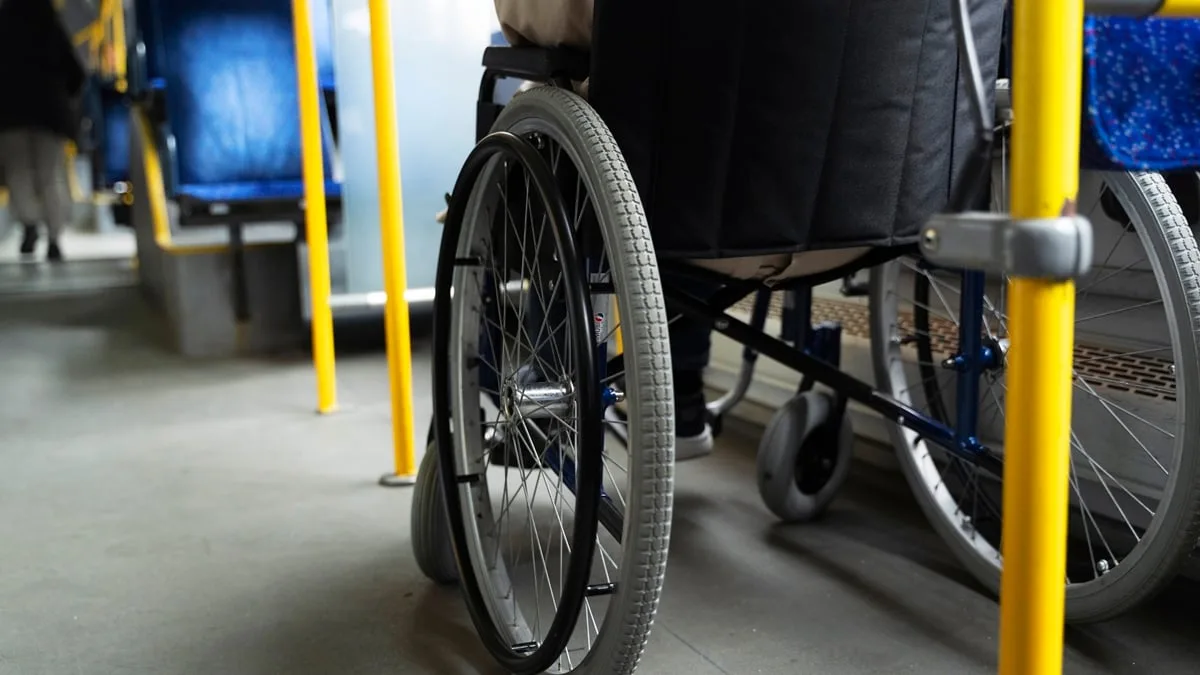 falta-de-onibus-afeta-jovens-com-deficiencia-em-senador-canedo