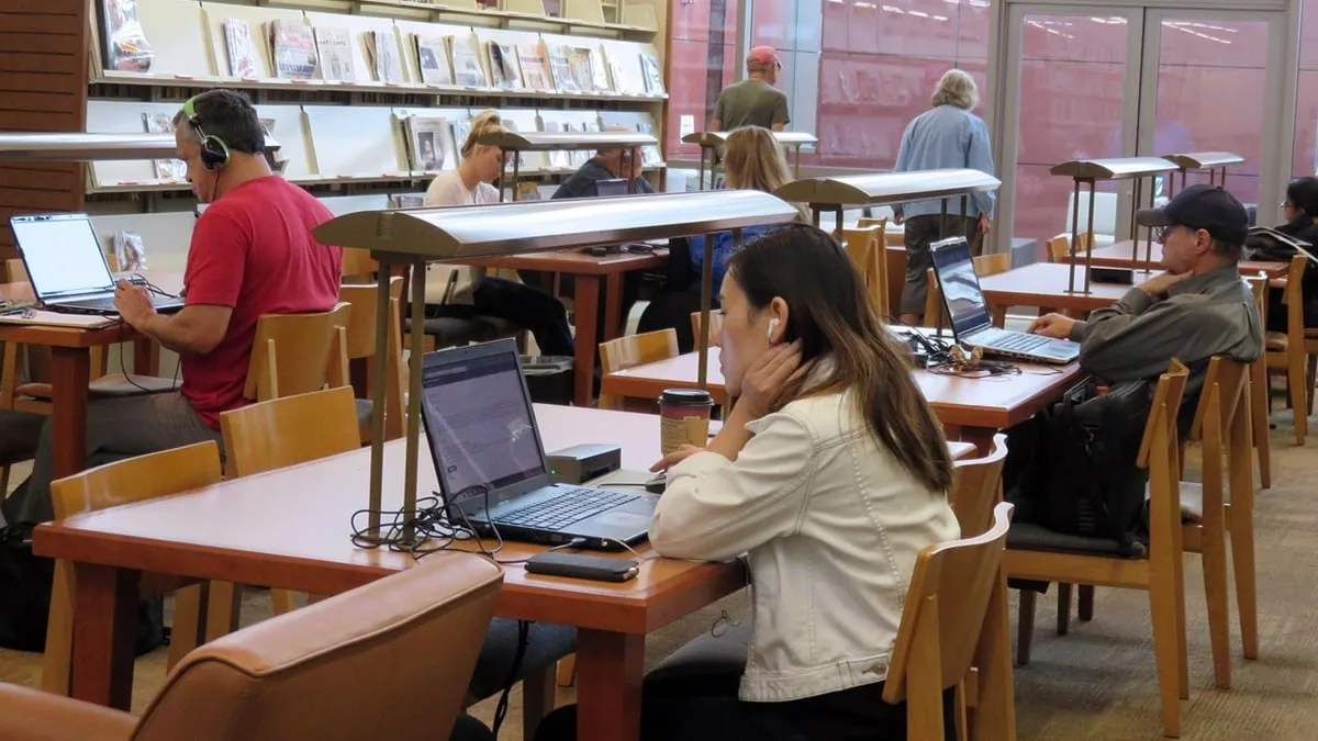 feira-de-empregos-online-acontece-de-11-a-14-de-agosto