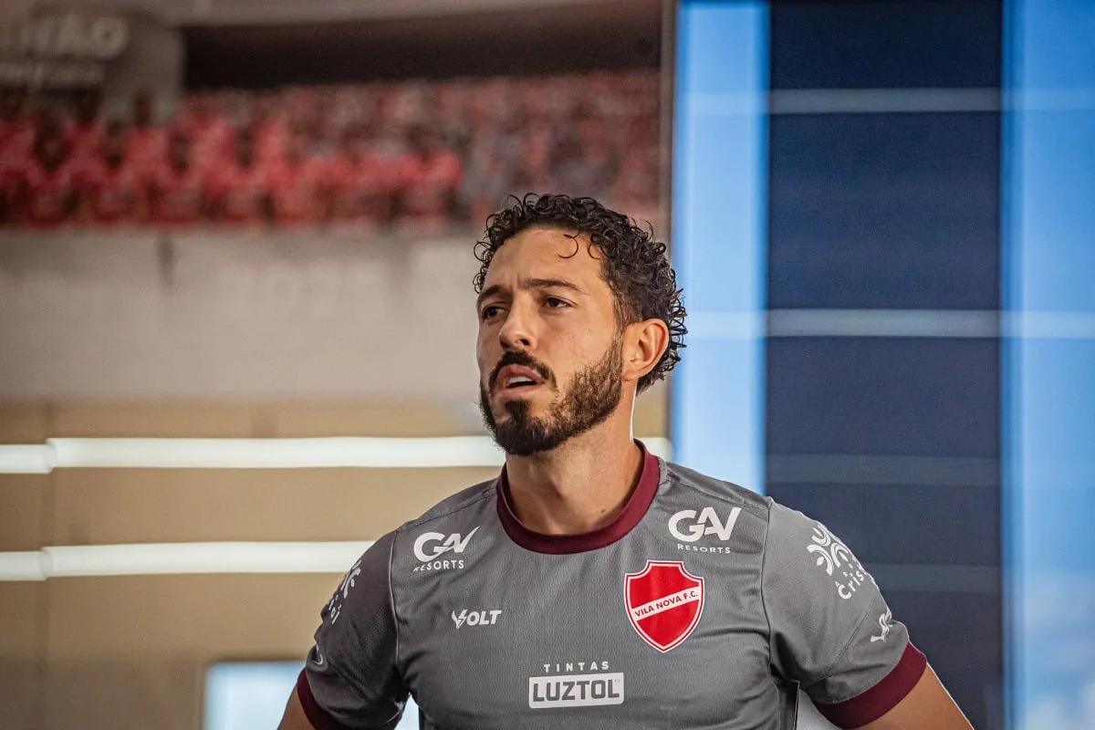 com-impasse-financeiro-com-vitoria,-jean-mota-podera-deixar-o-vila-nova