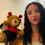 cirurgiao-e-suspenso-apos-a-morte-de-paciente-de-14-anos-submetida-a-lipo-e-implantes