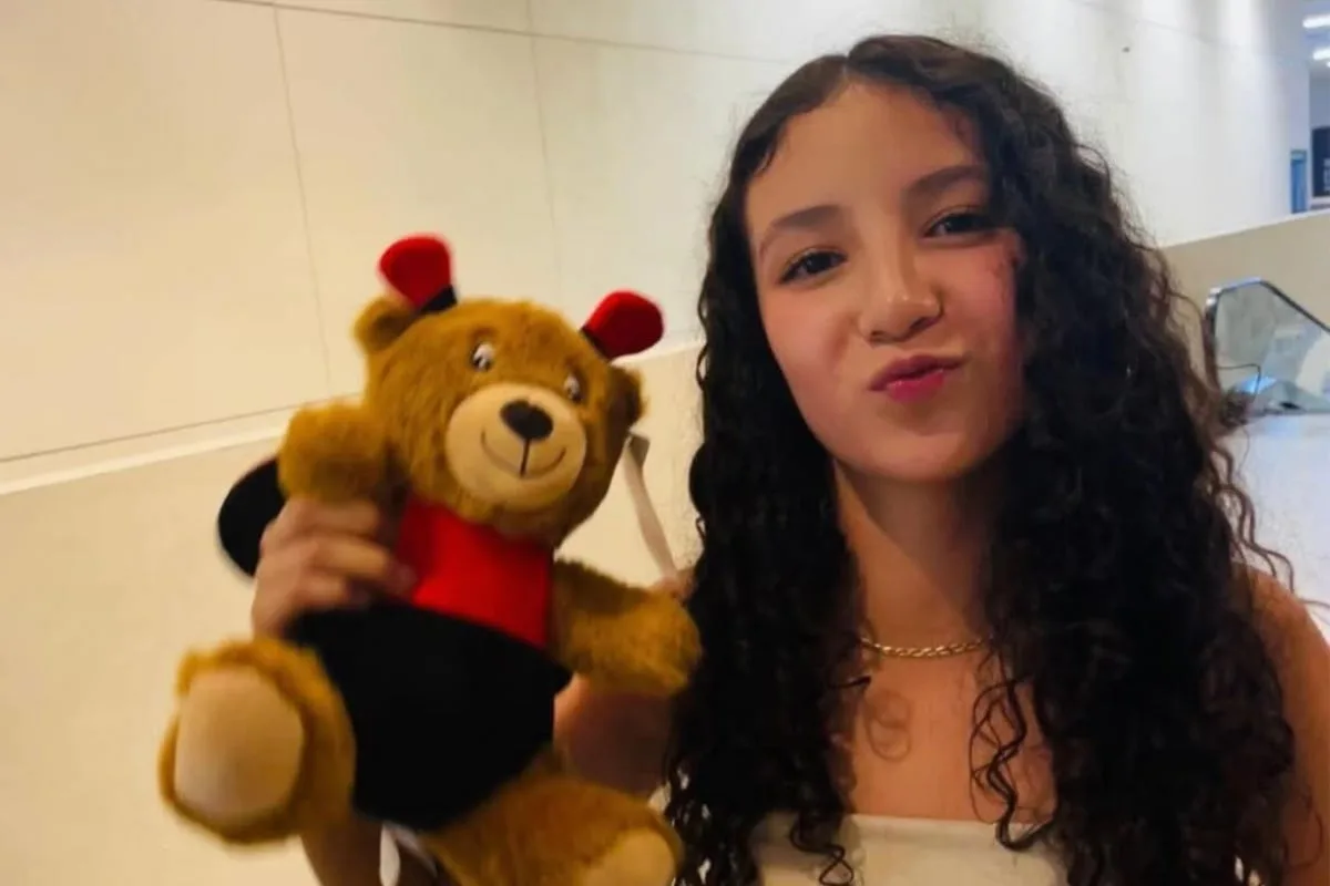 cirurgiao-e-suspenso-apos-a-morte-de-paciente-de-14-anos-submetida-a-lipo-e-implantes