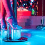 strippers-sao-contratadas-para-se-apresentar-em-funerais-na-china;-entenda-a-pratica