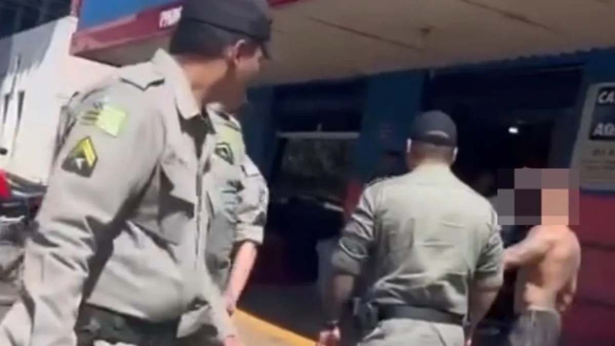 pm-contem-homem-em-surto-no-setor-vila-itatiaia,-em-goiania