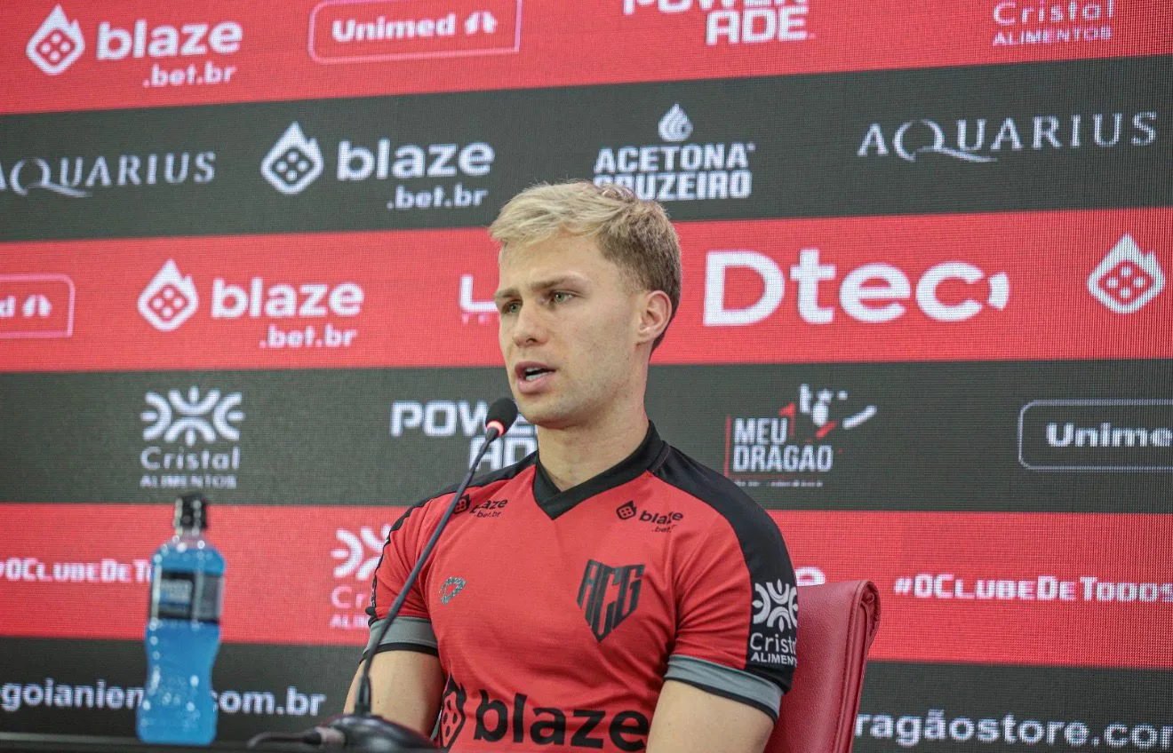 “todo-jogo-para-nos-e-guerra”,-destaca-ronald-nesta-reta-final-de-serie-b