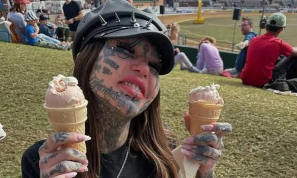 amber-luke,-mulher-mais-tatuada-da-australia,-planeja-eliminar-tatuagens-do-rosto-ate-2027