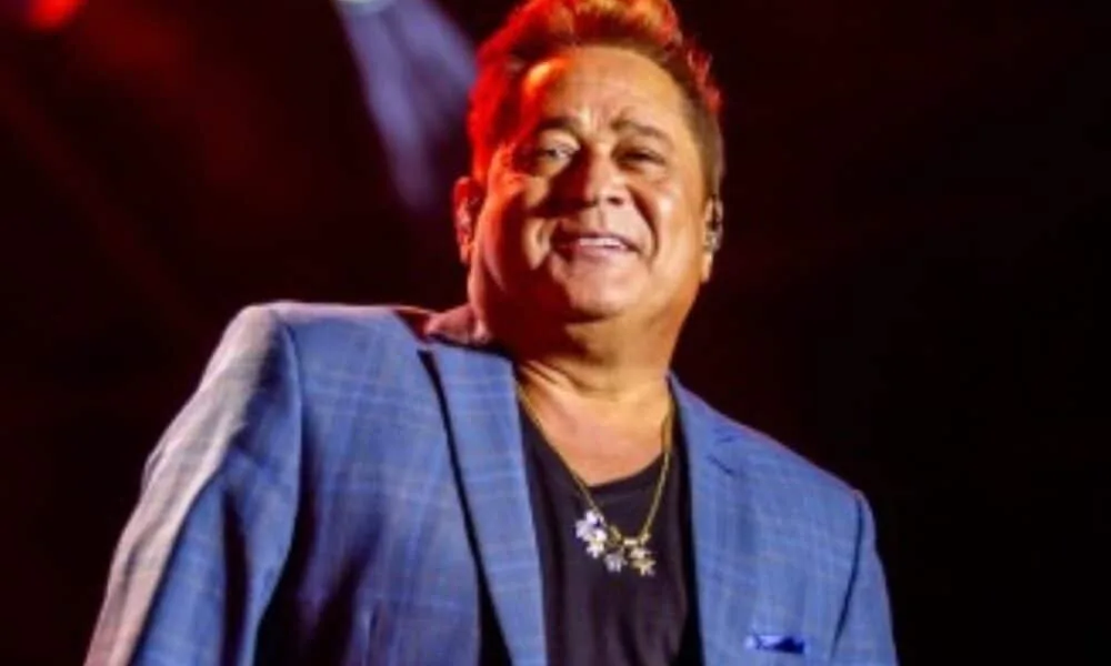 ha-22-anos,-cantor-leonardo-sofre-capotamento-que-resulta-na-morte-de-amigo-e-compadre-em-em-rodovia-de-goias