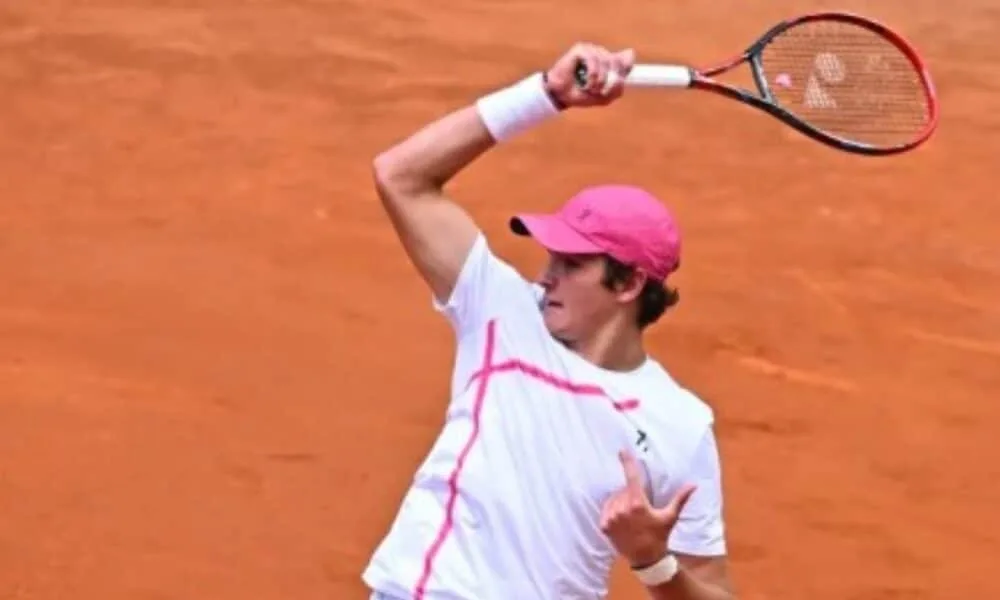 joao-fonseca-defeats-davidovich-fokina-to-claim-atp-500-basel-title-in-straight-sets