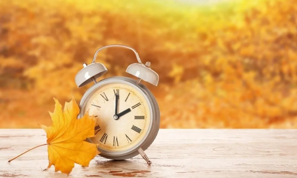 fim-do-horario-de-verao-nos-eua-em-2025-ocorre-em-2-de-novembro-com-debates-em-alta