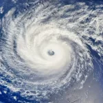 categoria-5:-melissa-devasta-jamaica-e-ameaca-cuba-apos-deixar-sete-vitimas-no-caribe