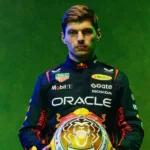 com-homenagem-ao-brasil,-verstappen-apresenta-capacete-especial-para-o-gp-de-sao-paulo