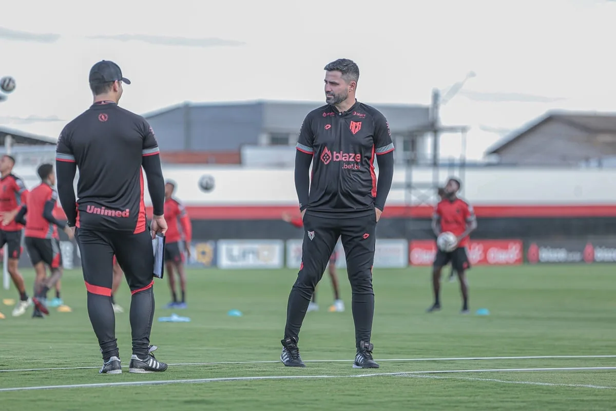 atletico-goianiense-inicia-conversas-para-renovacao-do-rafael-lacerda